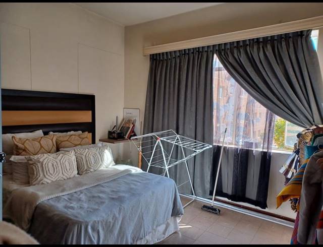 1 BEDROOM APARTMENT FOR SALE IN JOUBERT PARK